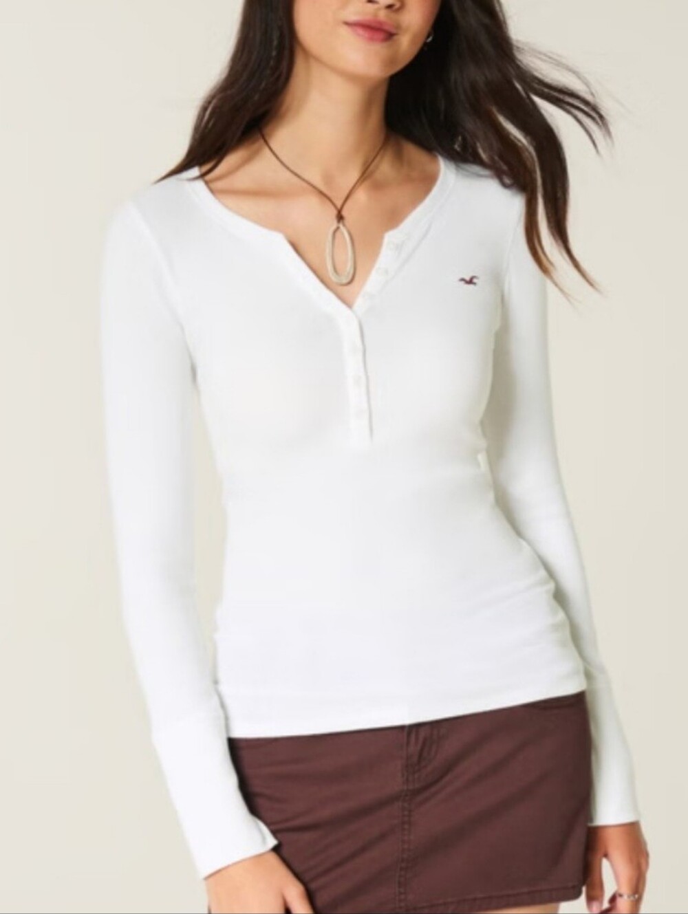 HOLLISTER - ICON HENLEY (WHITE)